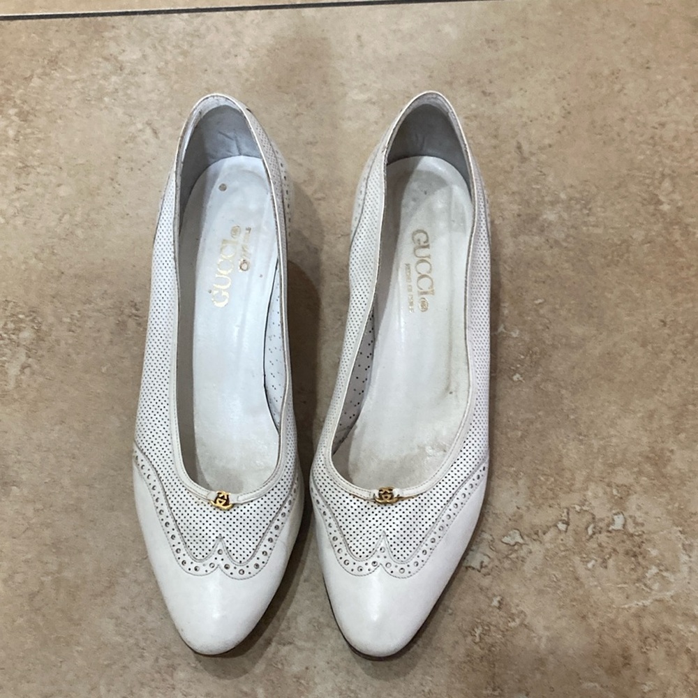 Vintage Gucci Women's White Leather Shoes